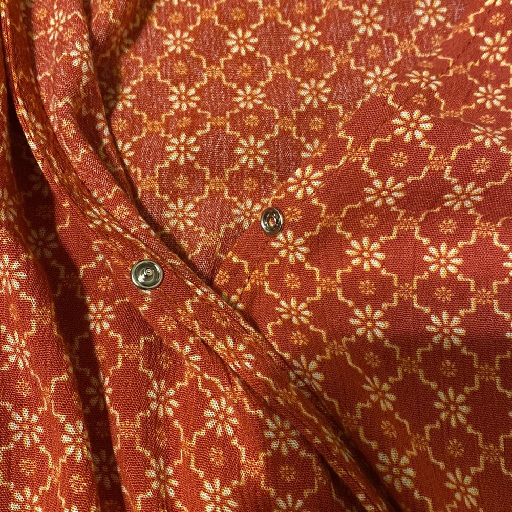 Sky And Sparrow Blouse - Picture 4 of 5